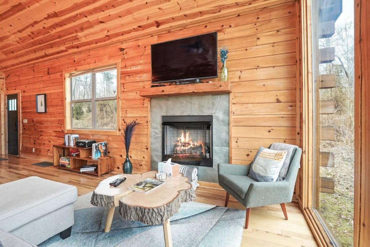 Fern Haven A Modern Take On Hocking Hills Cabins Stella 外观 照片