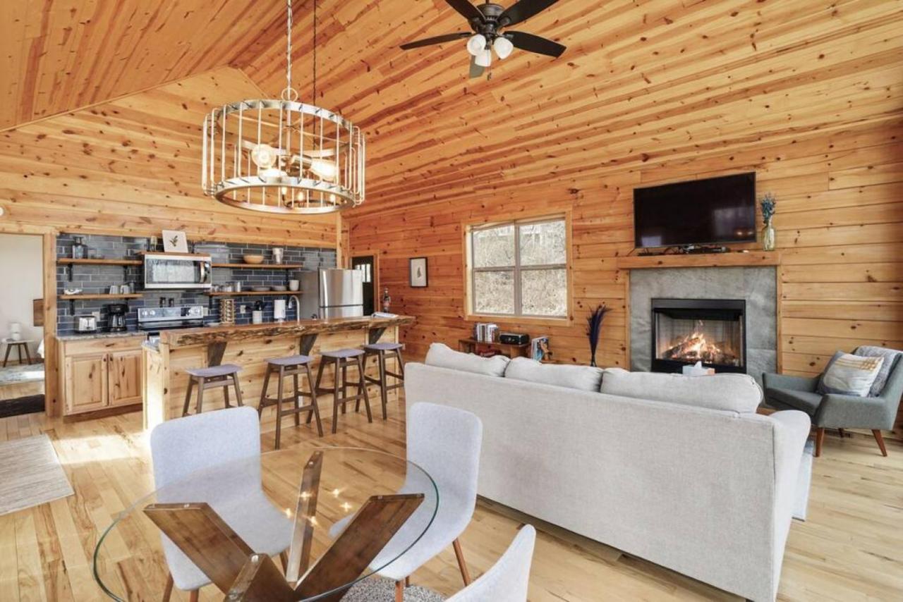 Fern Haven A Modern Take On Hocking Hills Cabins Stella 外观 照片