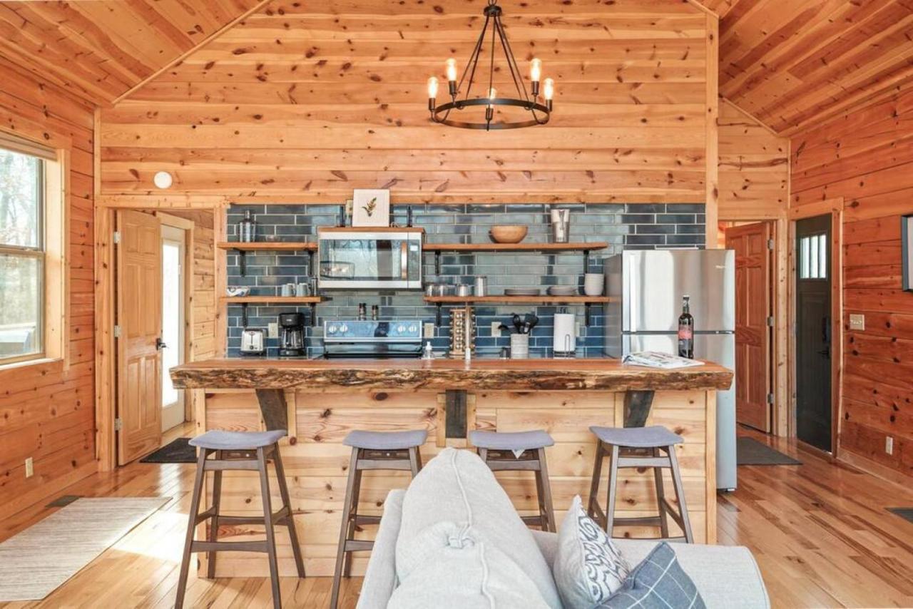 Fern Haven A Modern Take On Hocking Hills Cabins Stella 外观 照片