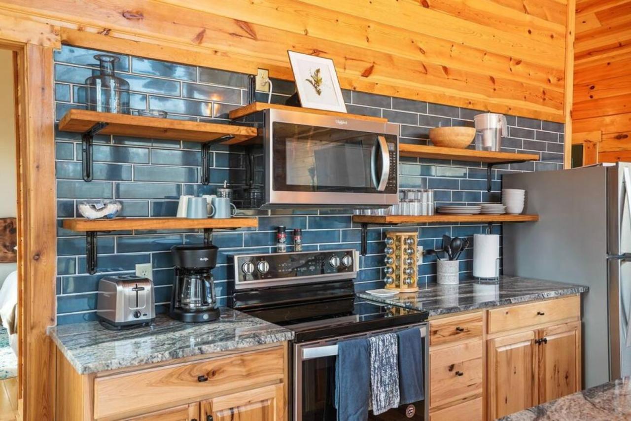 Fern Haven A Modern Take On Hocking Hills Cabins Stella 外观 照片