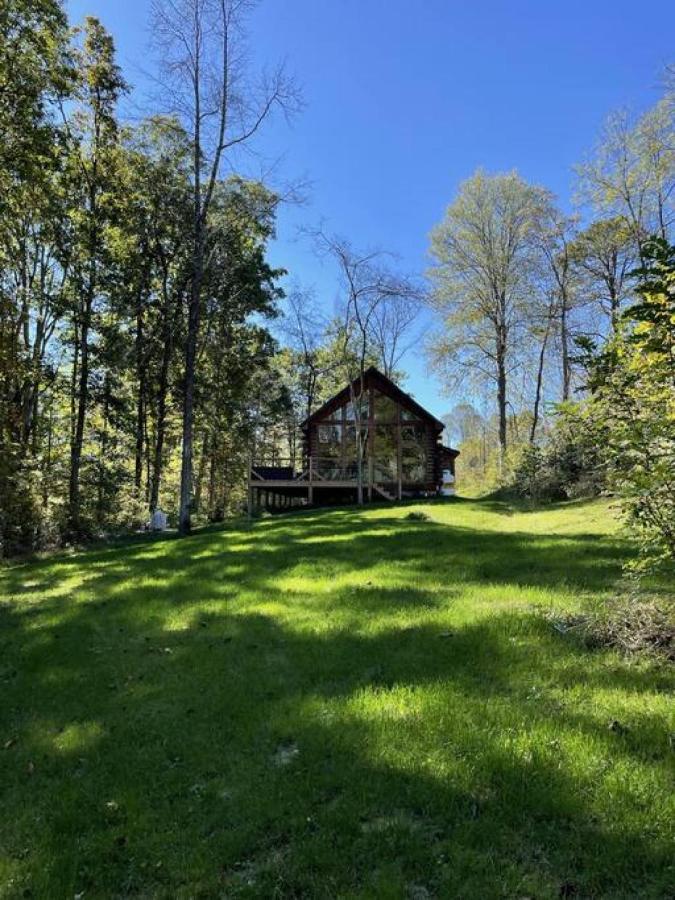 Fern Haven A Modern Take On Hocking Hills Cabins Stella 外观 照片